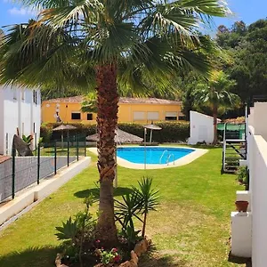Apartamento Bajo Con Jardin Deluxe, Benahavís